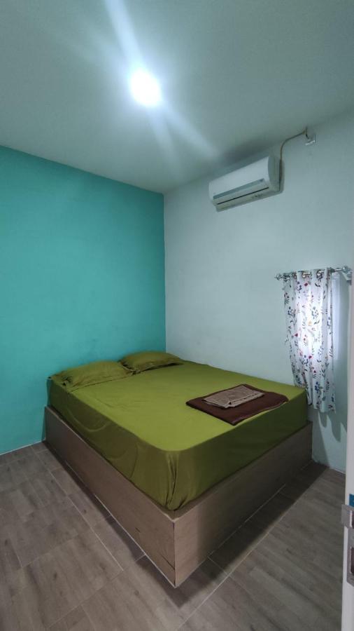 Rumah Teman Hostel Semarang Exterior foto
